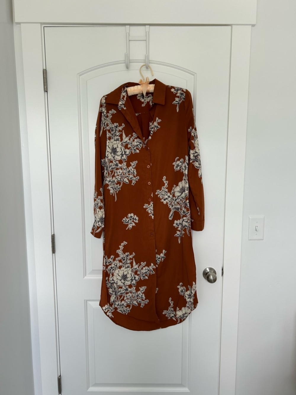 Le Lis Rust Floral Button-Down Tunic Shirt Dress